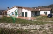 Villa singola con 3 ettari di terreno (Bocchignano 430)